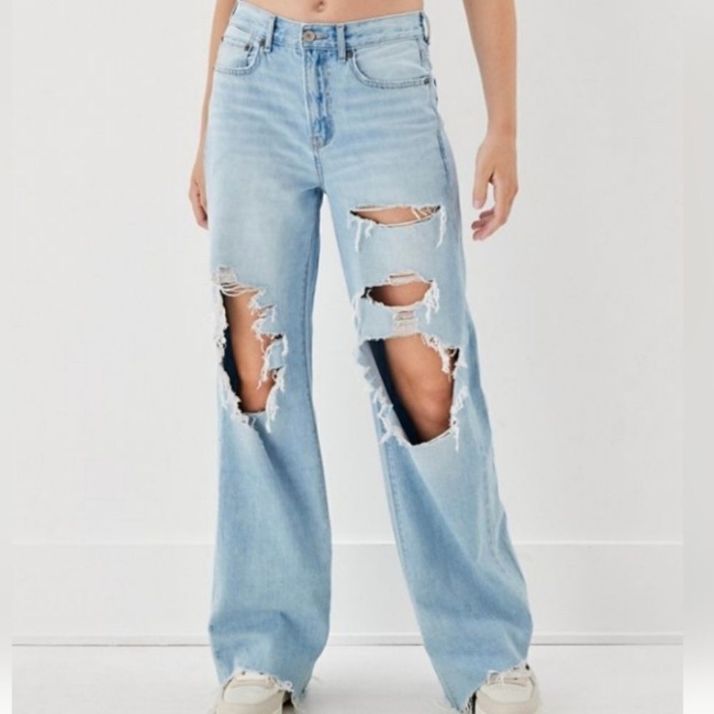 American Eagle Skater Jean Supee High Rise Distressed  Women's 12  NWT 31 Waist